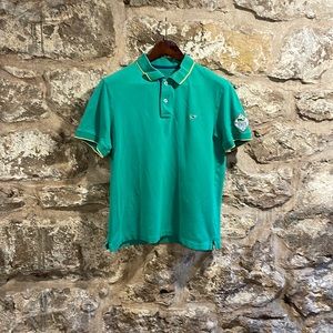 Vineyard vines green collard shirt